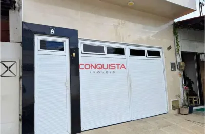 Casa com 2 quartos para alugar na Rua Chico Mota, 157, Dias Macedo, Fortaleza por R$ 1.400