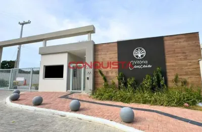 Apartamento com 2 quartos para alugar na Rua Padre Climério Chaves, 355, Cigana, Caucaia por R$ 1.000