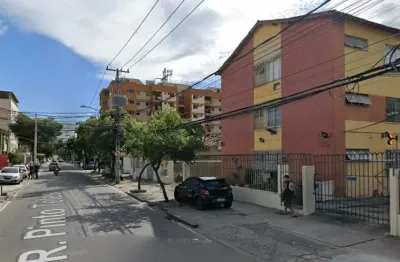 Ap no campinho 2 quartos com garagem condomínio incluído no valor