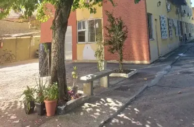 Apartamento com 2 quartos para alugar na Rua Pinto Teles, 548, Praça Seca, Rio de Janeiro