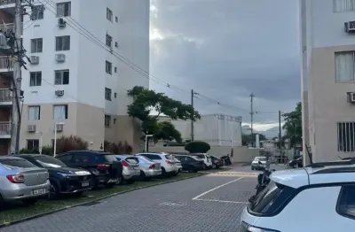 Apartamento 2 quartos no caminhos da barra, ótima localização
