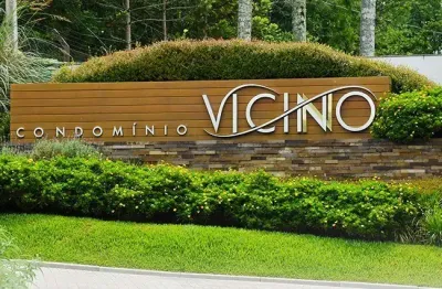 Residencial condomínio vicinno é para quem gosta de morar em local  arejado, terrenos amplos e uma infra estrutura completa.