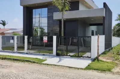 Casa pronta para morar na praia bella torres. agende sua visita