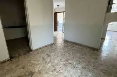 Casa com 3 quartos para alugar no Centro, Taubaté 