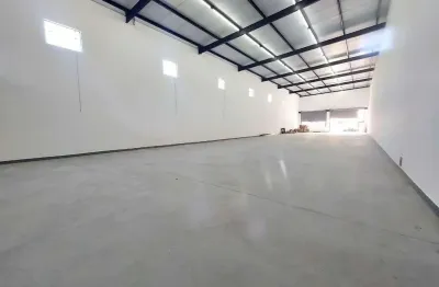 Galpão para alugar por r$ 12.000,00/mês - quiririm - taubaté/sp