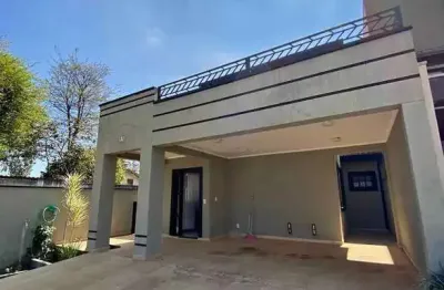 Casa em condomínio fechado com 4 quartos para alugar no Loteamento Industrial, Taubaté 