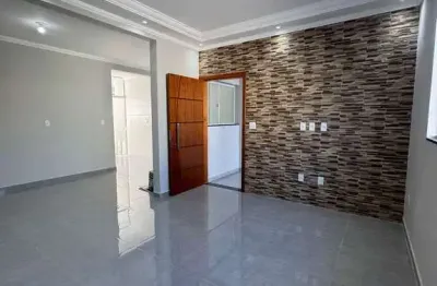 Casa com amplo quintal e garagem coberta a venda no jaridm oasis