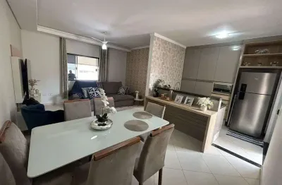 Casa com planejados para venda no bairro do estoril, próxima ao shopping
