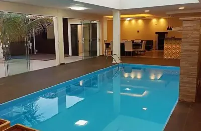 Casa com 4 quartos à venda na Vila Areao, Taubaté 