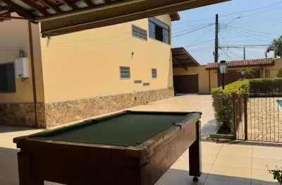 Casa com 4 quartos à venda no Parque São Cristóvão, Taubaté 