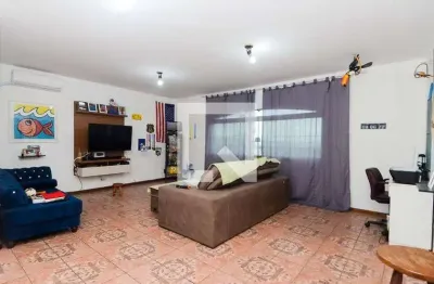 Casa com 3 quartos à venda na Rua Sebastião D#39;oeste, Taboão, Guarulhos