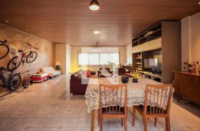 Casa para venda - jardim itu-sabará, 3 quartos,  413 m² - porto alegre