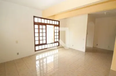 Casa para venda - partenon, 3 quartos,  345 m² - porto alegre