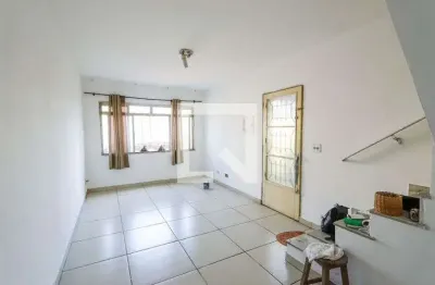Casa com 3 quartos à venda na Rua Zely Dias de Figueiredo, Vila Dionisia, São Paulo