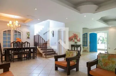 Casa / sobrado em condomínio para venda - vargem grande, 3 quartos,  350 m² - rio de janeiro