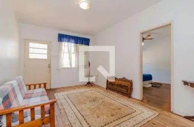 Casa para venda - medianeira, 4 quartos,  200 m² - porto alegre
