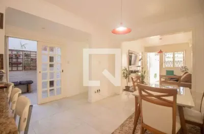 Apartamento para Venda - Rio Branco, 2 Quartos,  65 m² - Porto Alegre