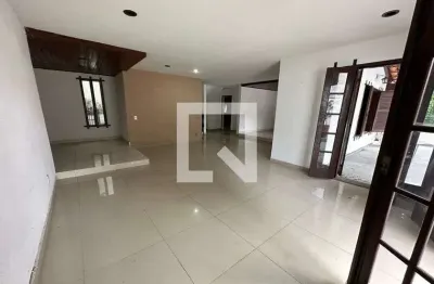 Casa para venda - freguesia , 5 quartos,  450 m² - rio de janeiro