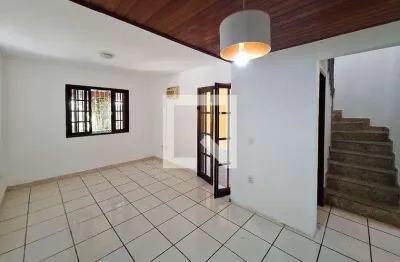 Casa / sobrado em condomínio para venda - itaipu, 3 quartos,  104 m² - niterói
