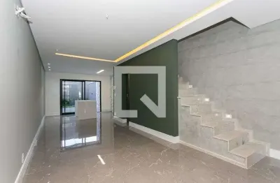 Casa com 3 quartos à venda na Rua Marquês de Aracati, Tatuapé, São Paulo