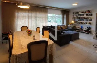 Casa para venda - bosque da saúde, 3 quartos,  251 m² - são paulo