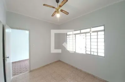 Casa com 2 quartos à venda na Rua Lavínia, Vila Pompéia, Campinas