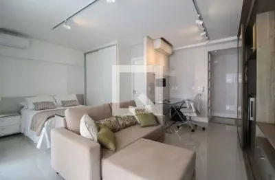 Apartamento para Venda - Vila Olímpia, 1 Quarto,  43 m² - São Paulo