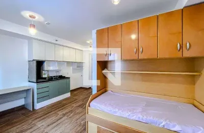 Kitnet / Stúdio à venda na Rua Herval, Belém, São Paulo