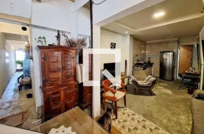 Casa com 2 quartos à venda na Rua Professor Mazini Bueno, Piratininga, Niterói
