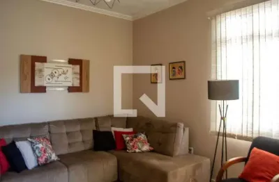 Casa para venda - cristal , 3 quartos,  157 m² - porto alegre
