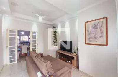Casa com 2 quartos à venda na Rua Reginaldo Sales, Vila Marieta, Campinas
