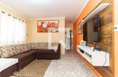 Casa com 3 quartos à venda na Rua Surucuás, Itaquera, São Paulo