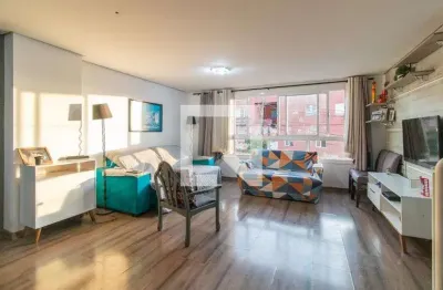 Casa com 3 quartos à venda na Rua Delfina da Cunha, Camaquã, Porto Alegre