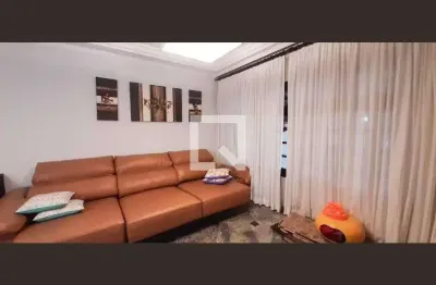 Casa com 3 quartos à venda na Rua Raimundo Testa, Bela Vista, Osasco