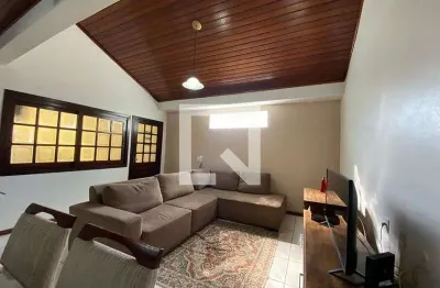 Casa para venda - scharlau, 3 quartos,  210 m² - são leopoldo