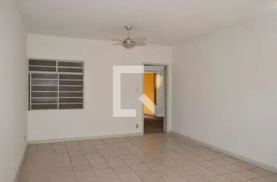 Casa com 3 quartos à venda na Rua Inrebra, Cambuci, São Paulo