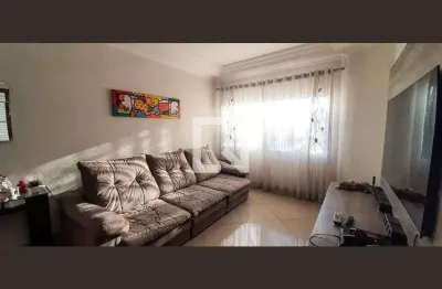 Casa com 3 quartos à venda na Avenida Benedito Lopes da Silva, Cipava, Osasco