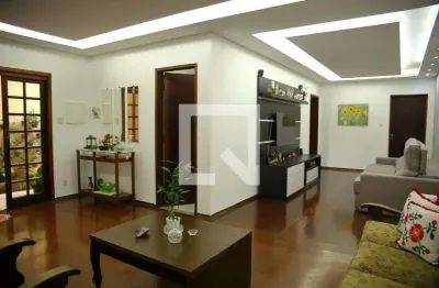 Casa para venda - anchieta, 4 quartos,  222 m² - são bernardo do campo