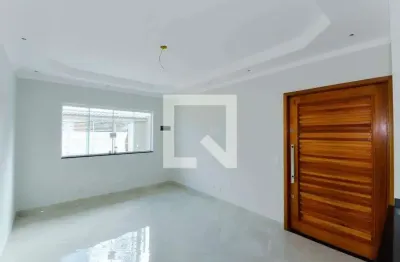 Casa com 3 quartos à venda na Rua Independência, Vila Galvão, Guarulhos