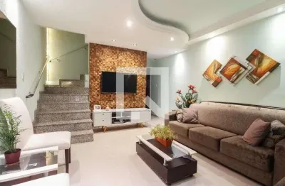 Casa com 2 quartos à venda na Rua Evangelina, Vila Carrão, São Paulo