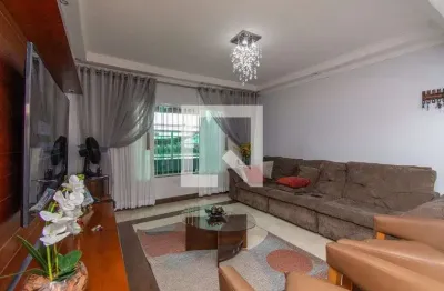 Casa para venda - jardim cocaia, 3 quartos,  242 m² - guarulhos
