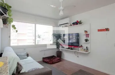 Apartamento para venda - centro histórico, 1 quarto,  46 m² - porto alegre