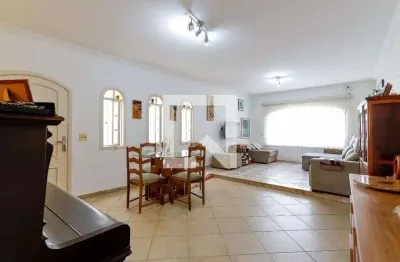Casa com 3 quartos à venda na Rua Ibéria, Vila Ede, São Paulo