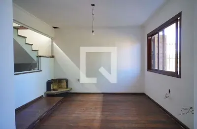 Casa com 3 quartos à venda na Rua Jacob Philippsen, Sarandi, Porto Alegre