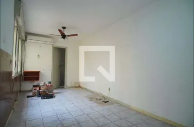 Apartamento para venda - vila ipiranga, 1 quarto,  31 m² - porto alegre