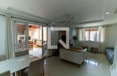 Casa com 2 quartos à venda na Rua Prefeito Vila Nova Machado, Barreto, Niterói