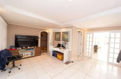 Casa com 3 quartos à venda na Rua São Florêncio, Cangaíba, São Paulo