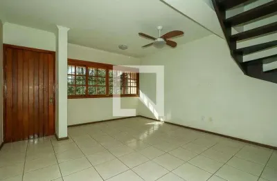 Casa para venda - alto petrópolis, 3 quartos,  130 m² - porto alegre