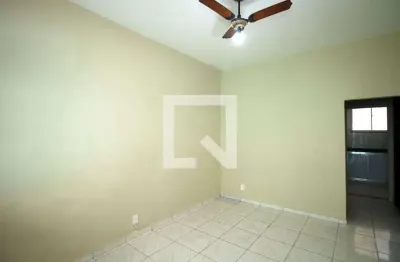 Casa com 2 quartos à venda na Rua Mafra, Penha, Rio de Janeiro