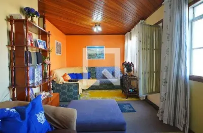 Casa para venda - sarandi, 3 quartos,  240 m² - porto alegre